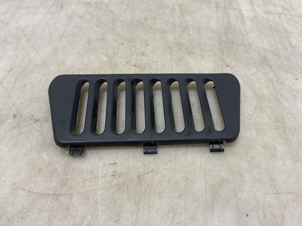 Jeep JK Wrangler OEM Inner Tailgate Vent Trim Panel 5KJ91XDVAC