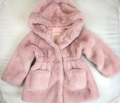 Monnalisa Pink Fuzzy Hooded Coat * Size 2 * Italy