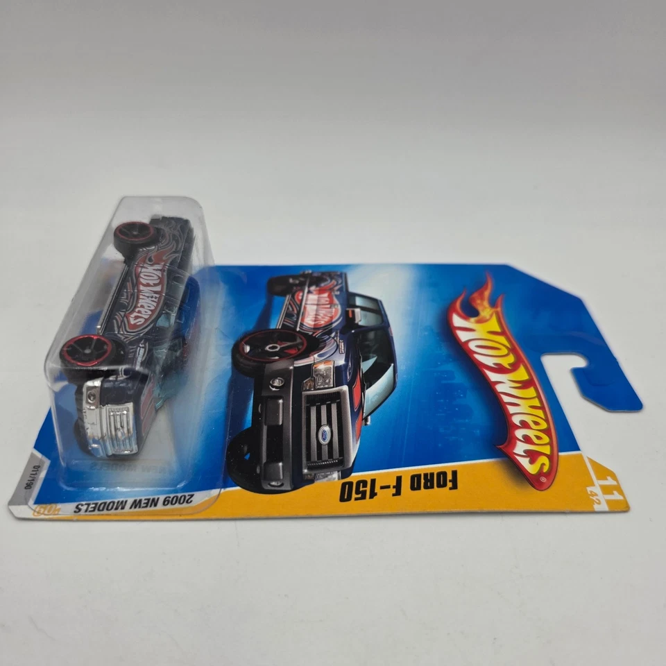 Hot Wheels Ford F-150 2009 Diecast Truck New Models Blue Red Graphics Carded - Image 3 of 4