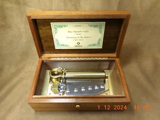 CUSTOM SANKYO ORPHEUS 2 TUNE 50 NOTE MUSIC BOX- STRAUSS/ WEBER (SEE VIDEO)