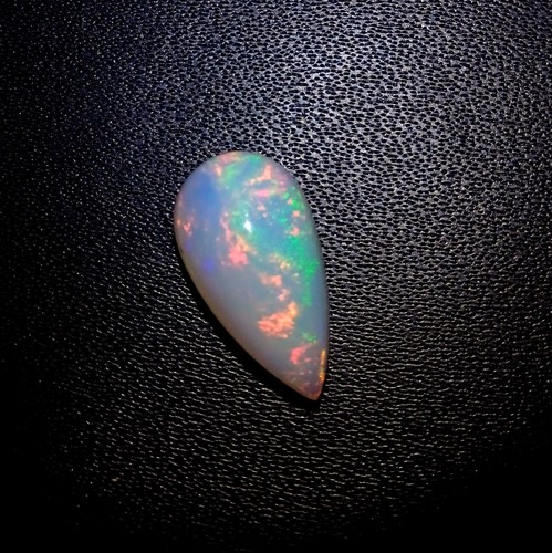 3.6 Ct Natural Top White Base Red Green Yellow Fire Ethiopian Opal Pear Cabochon - Picture 22 of 24
