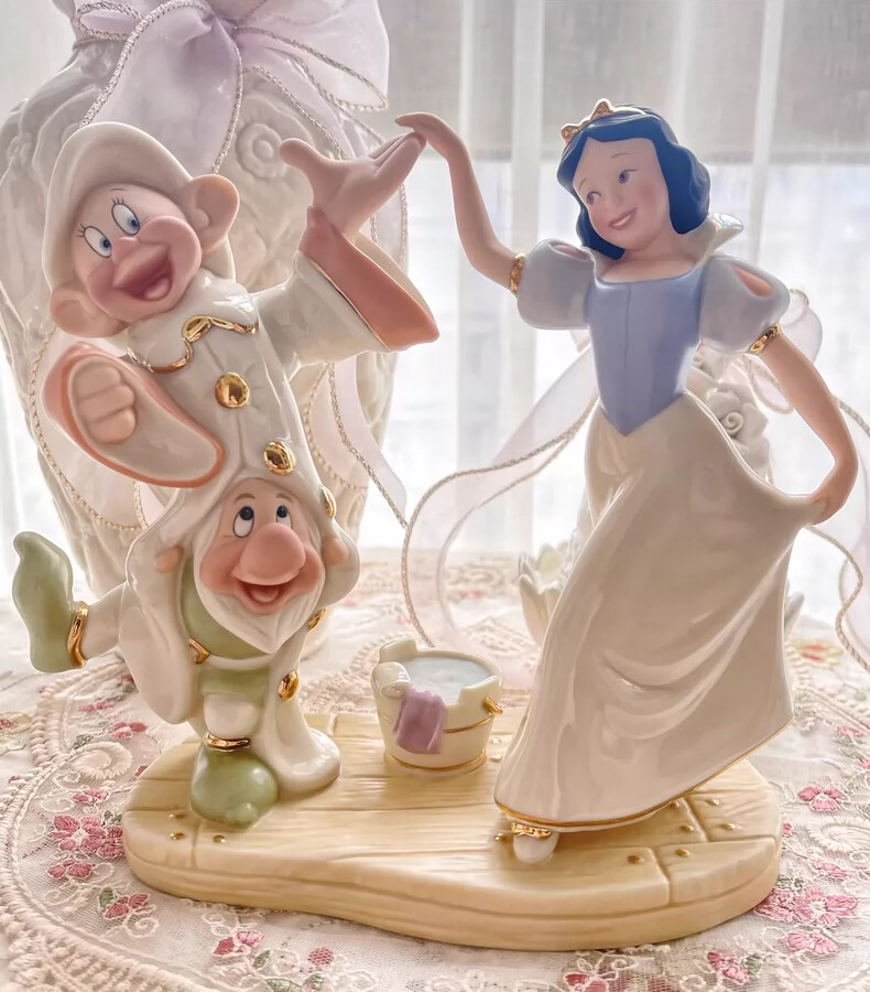 LENOX DISNEY Dancing With Snow White Limited Edition Collectible Rare Figurine