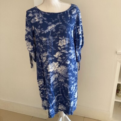 h and m blue and white floral dress Boden Women's Mia V-neck Jersey Midi Dress in Blue main image 0