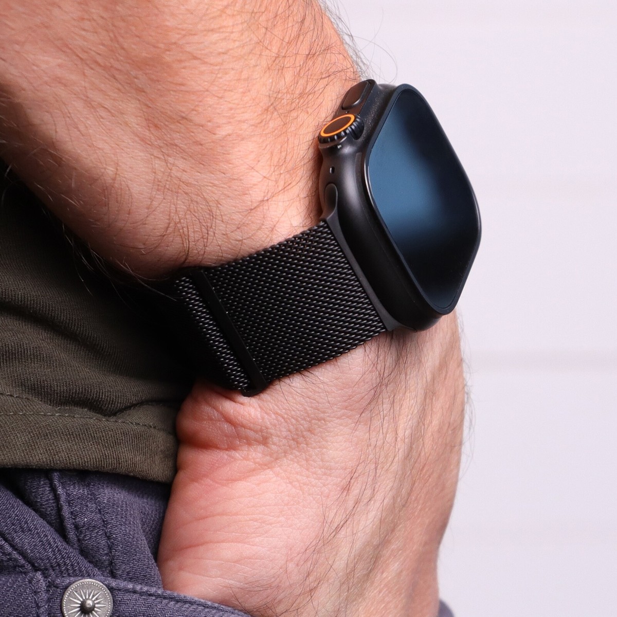 Black Ultra Milanese Loop Band For Apple Watch Ultra 3/2/1 (49mm