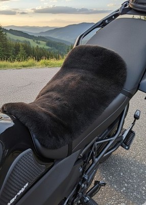Universal Motorbike Sheepskin Seat Pad