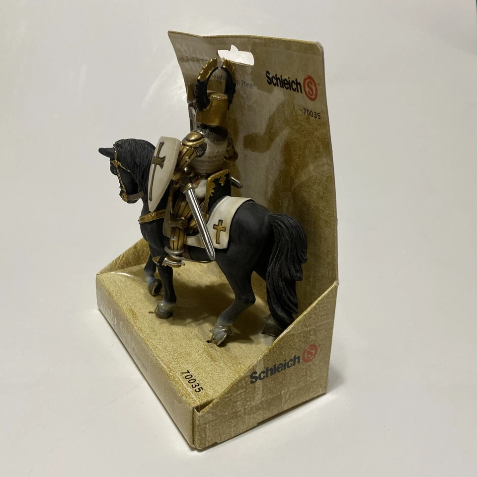Schleich White Cross Coat Of Arms Tournament Knight # 70035 Retired New In Box - Image 3 of 4