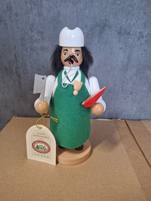 Räuchermann Fleischer mit Schinken Beil 20 cm groß farbig Räucherfigur Holzkunst