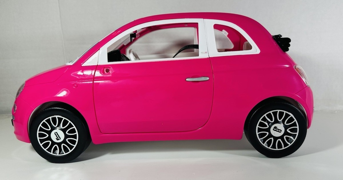 Barbie - 【レア❗️新品】バービー Fiat Pink Edition 50周年記念Car Barbie - 【レア❗️新品】バービー Fiat Pink Edition 50周年