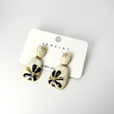 Flower Earrings Gold Plated Women Girls Adorable Pretty Wedding Cute