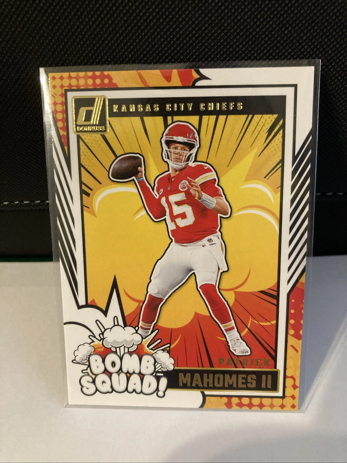 Patrick Mahomes trading card