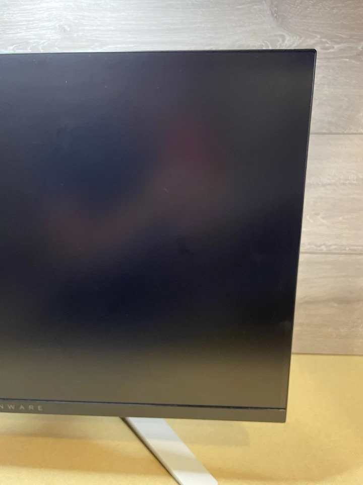 Dell Alienware 27inch IPS LED Gaming Monitor AW2720HFA 240 Hz 1920x1080 - Image 3 of 4