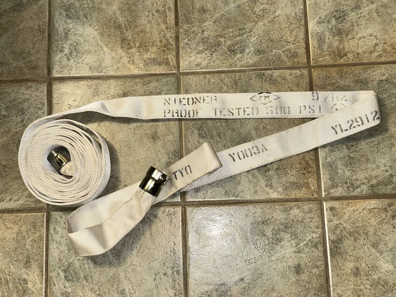 1-1/2in MNPT x 1-1/2in Swivel FNPT x 25ft FM Proof Tested 500 PSI FIRE HOSE