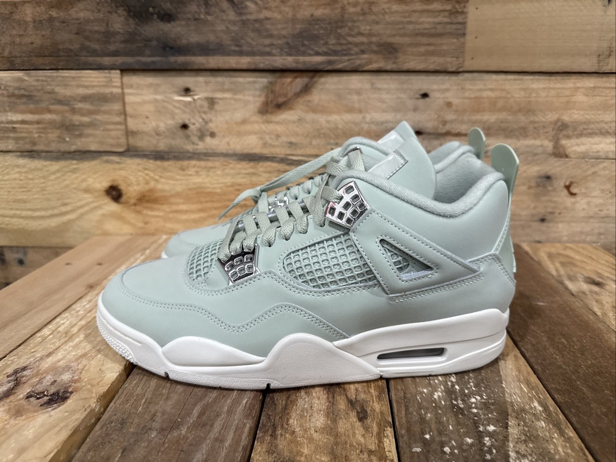 Nike Air Jordan 4 Retro Seafoam Sail Women's Size 9.5 HV0823-003