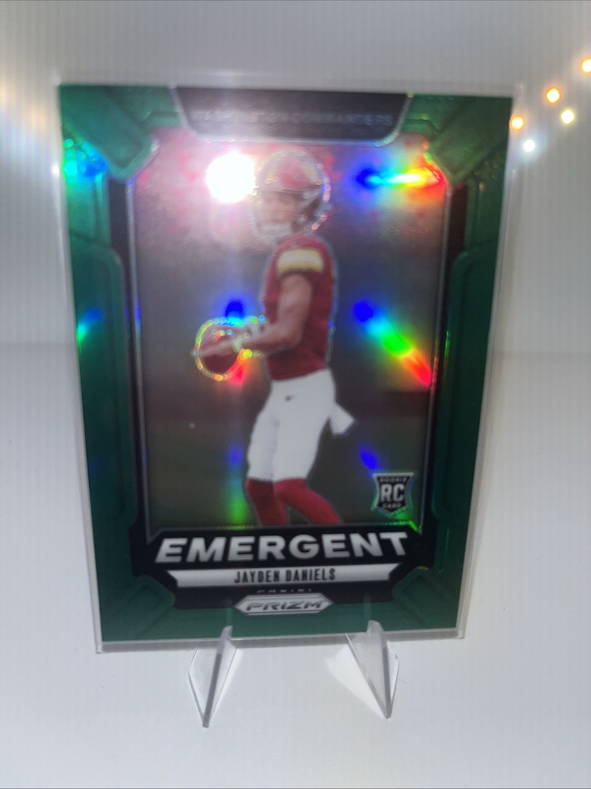 2024 Panini Prizm - Emergent Jayden Daniels #2 Green Prizm (RC)