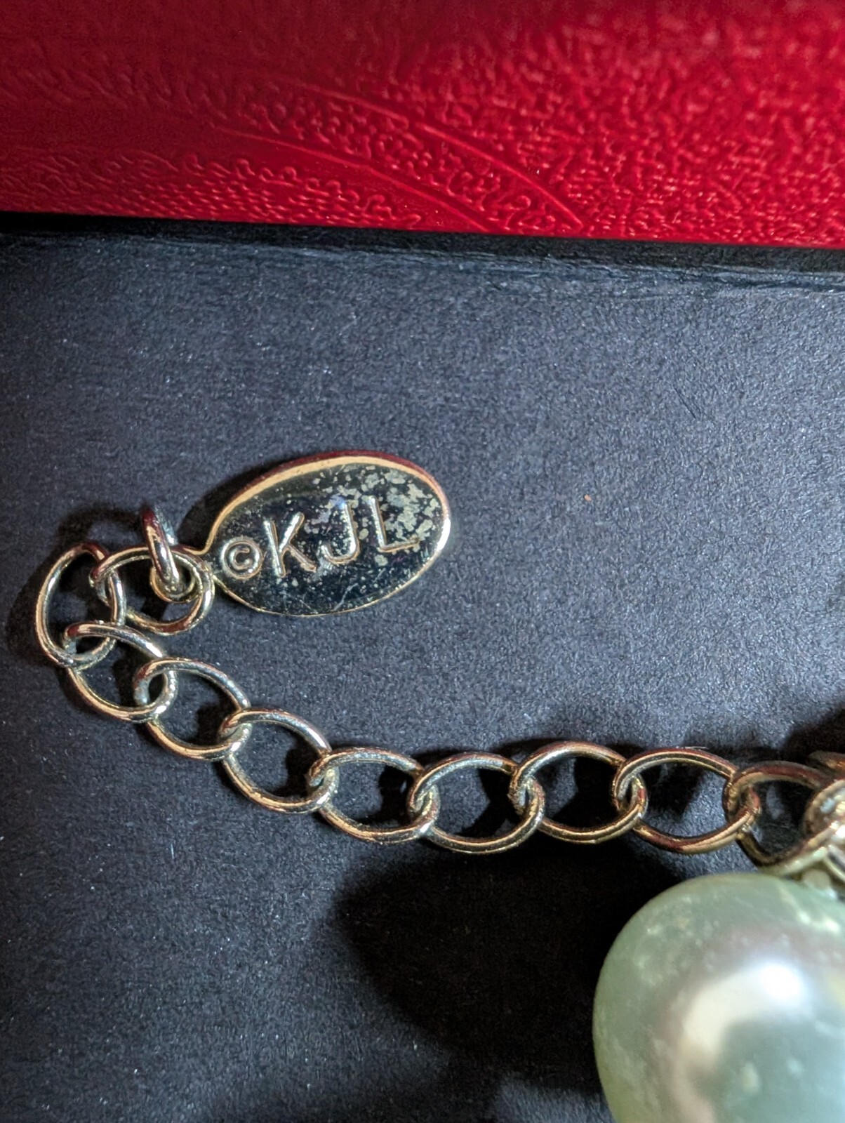 Vintage KJL Kenneth Jay Lane Chunky Faux Pearl Ne… - image 2