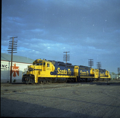 ATSF Santa Fe EMD SD26 Locomotive #4674 - Original Color Railroad ...