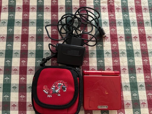 OFFICIAL Nintendo Gameboy Advance SP GROUDON POKÉMON Console + CASE + CHARGER
