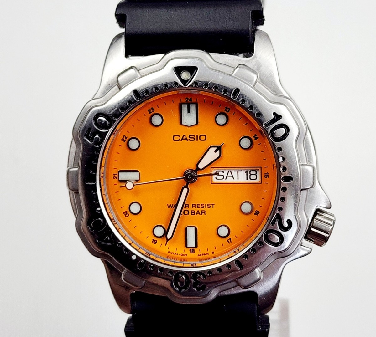 RARE,UNIQUE Men's JAPAN Vintage 90's Watch CASIO 