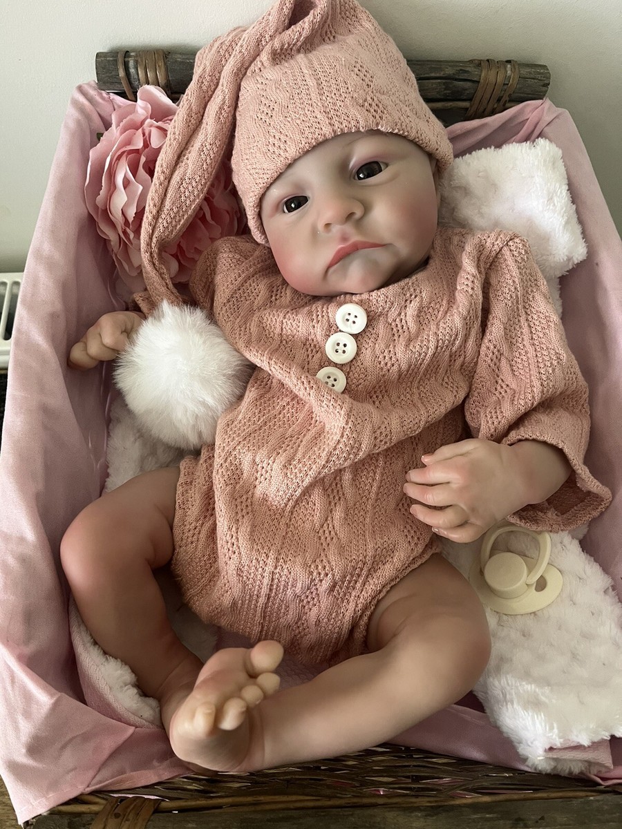 ARTIST REBORN BABY LIFELIKE DOLL CHLOE AWAKE MAGNETIC DUMMY BOTTLE