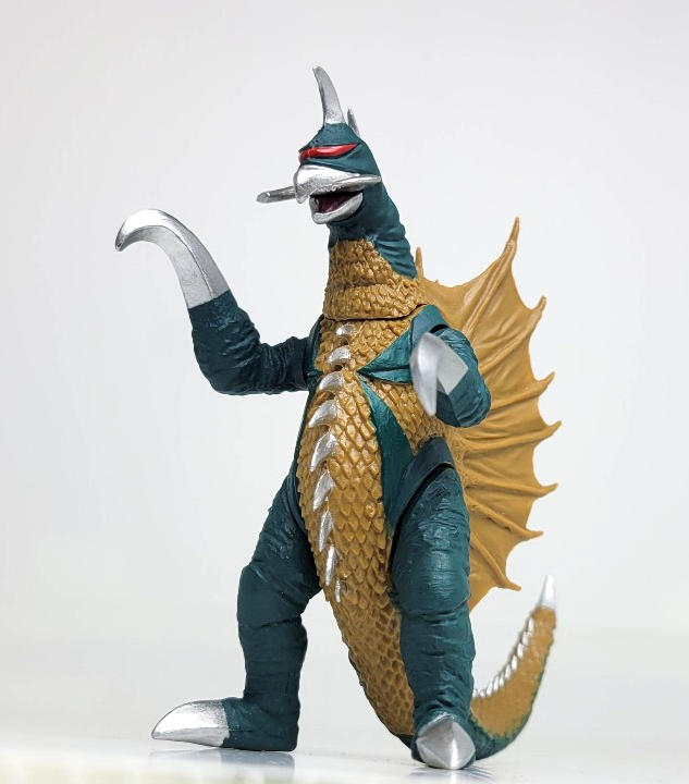 Gigan 1972 HG Gashapon 3