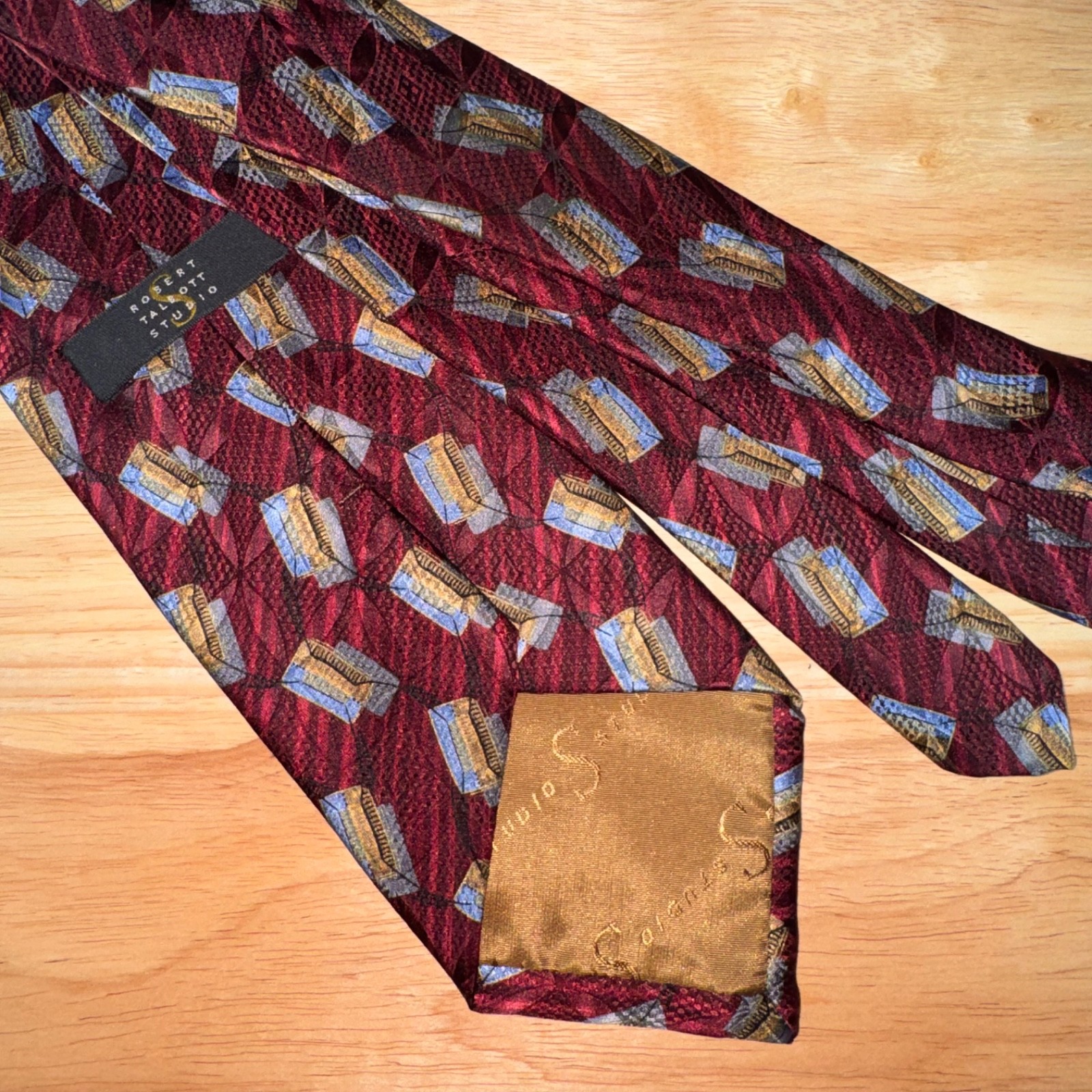 ROBERT TALBOTT STUDIO Red Geometric Print Gold Bl… - image 3