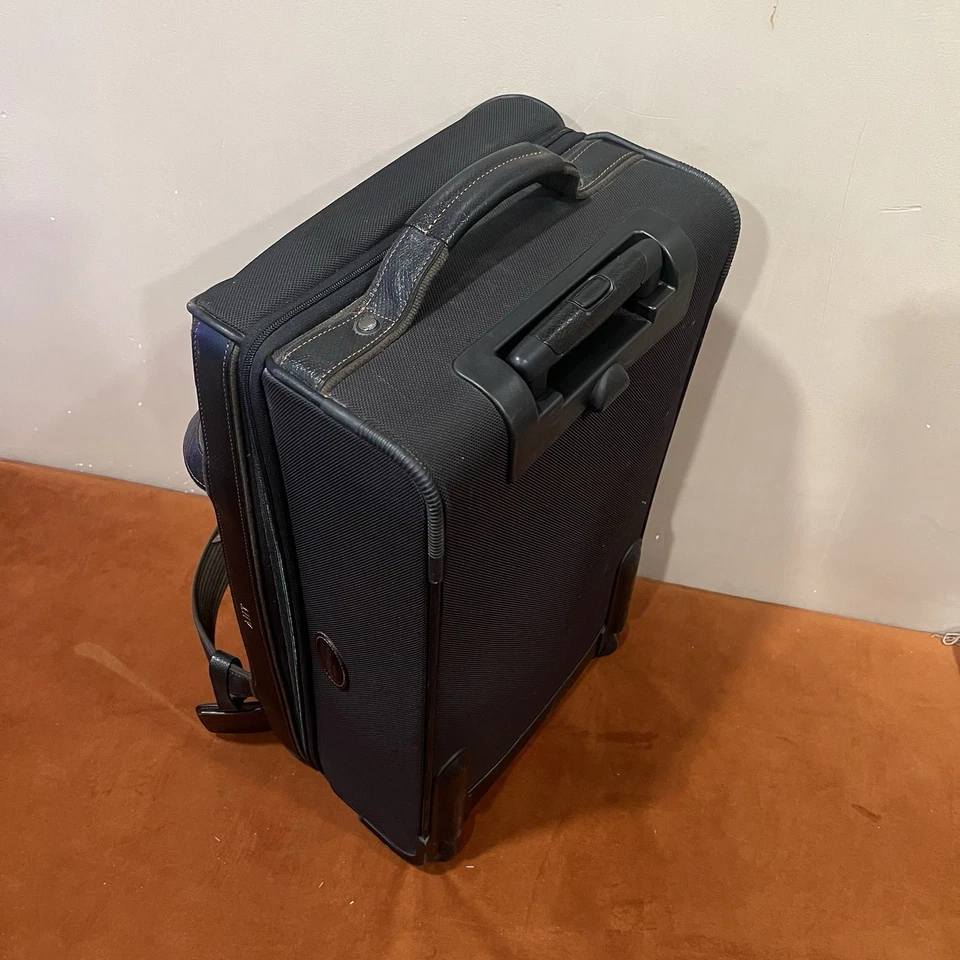 Longchamp Le Pliage Wheeled black Carry On Luggage Suitcase 22” - Image 4 of 4