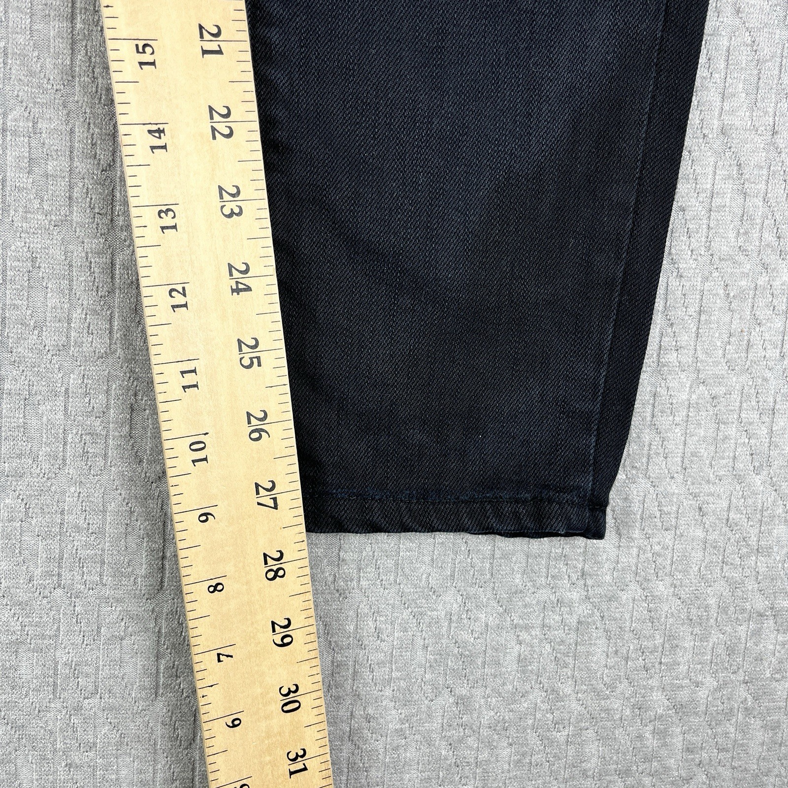 AG Adriano Goldschmied Jeans Men 30X27 1/2 Black tapered Leg Denim Pants thumbnail 6