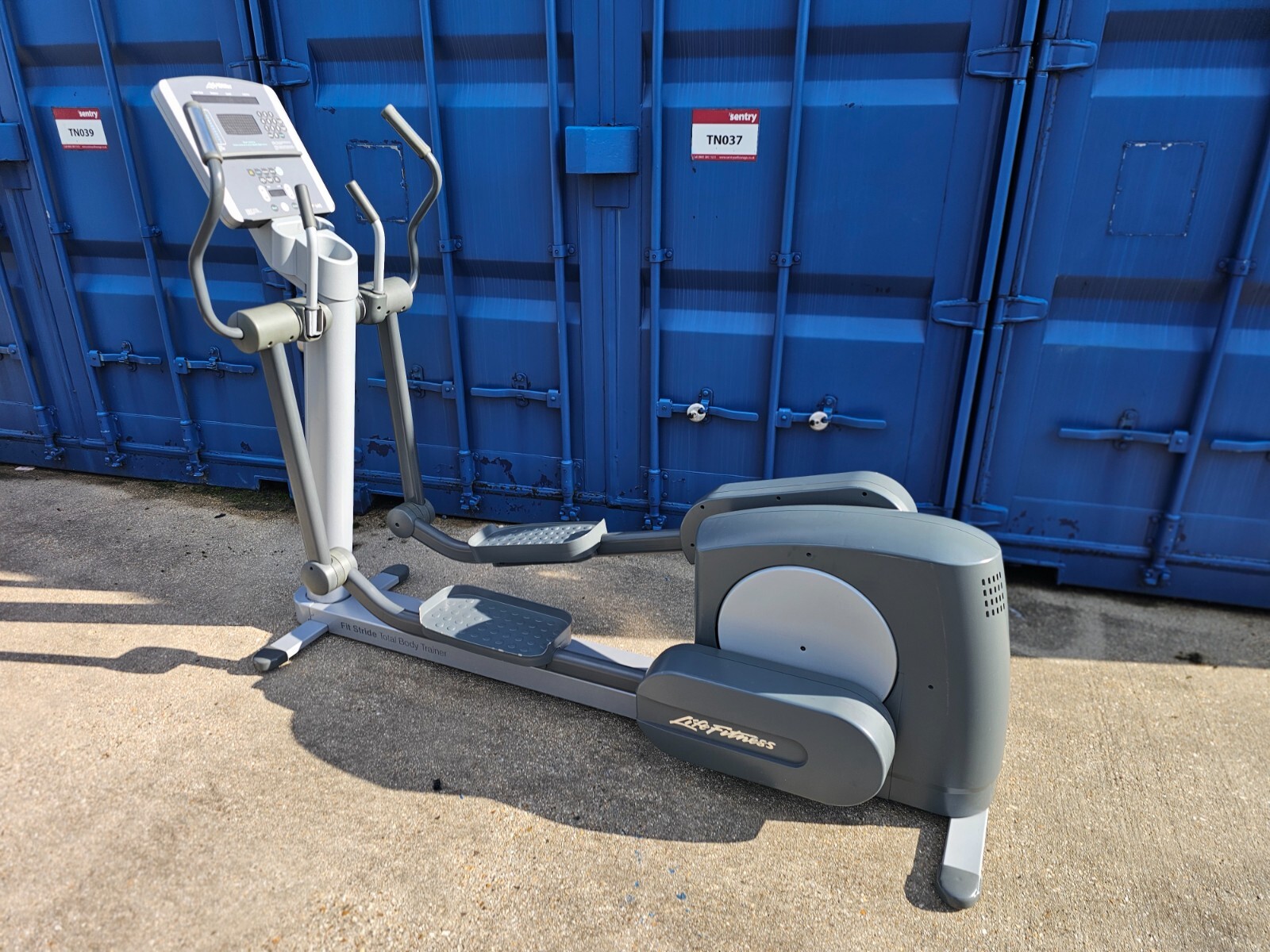 Life Fitness 95Xi Entrenador Cruzado/Elíptico - REPARADO - ENTREGA GRATUITA POSIBLE
