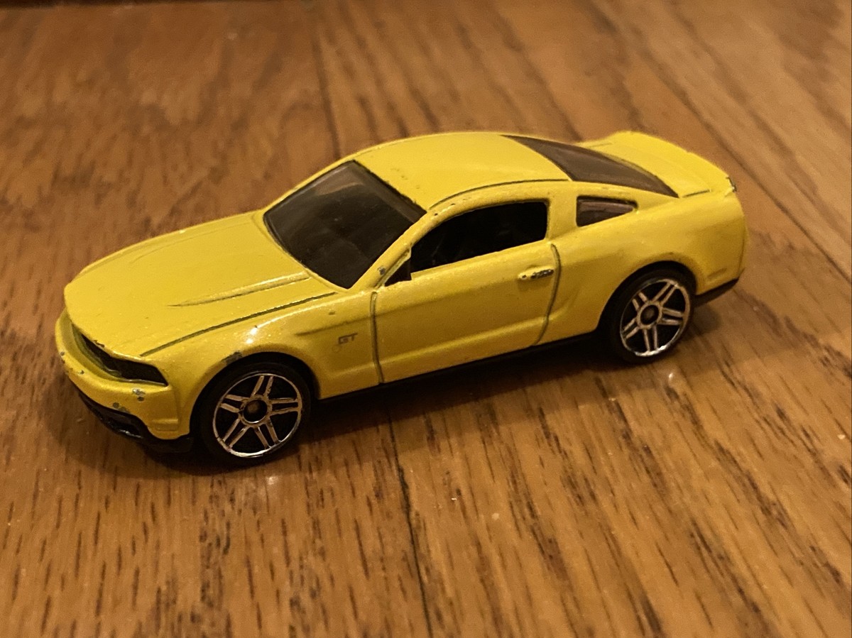 ミニカー Hot Wheels Ford MUSTANG GT 楽天市場】ホットウィール Hot Wheels 2008フォード マスタング