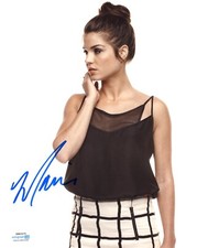 Marie Avgeropoulos The 100 Autographed Signed 8x10 Photo ACOA