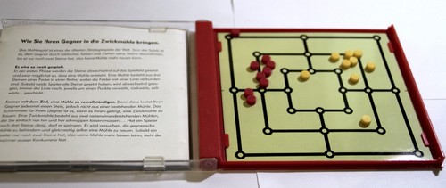 Konvolut Spiele : UBONGO EXTREM , TURN A ROUND , TANTRIX , MÜHLE (Magnetspiel) - Bild 6 von 9