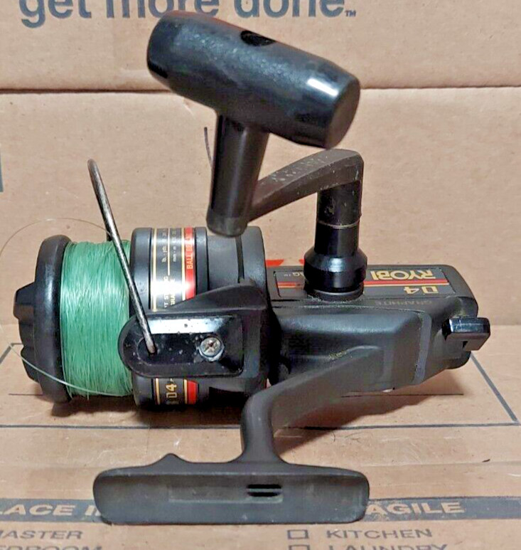 Ryobi D4 Demon Drag Graphite Fishing Reel