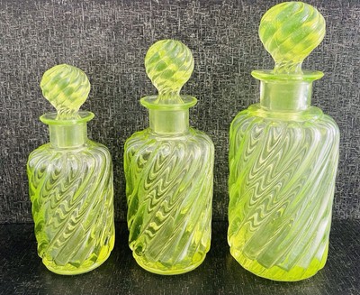 アンティーク パフュームガラス Super Rare!! Set 3 Antique Baccarat Bambous Tors Vaseline Glass