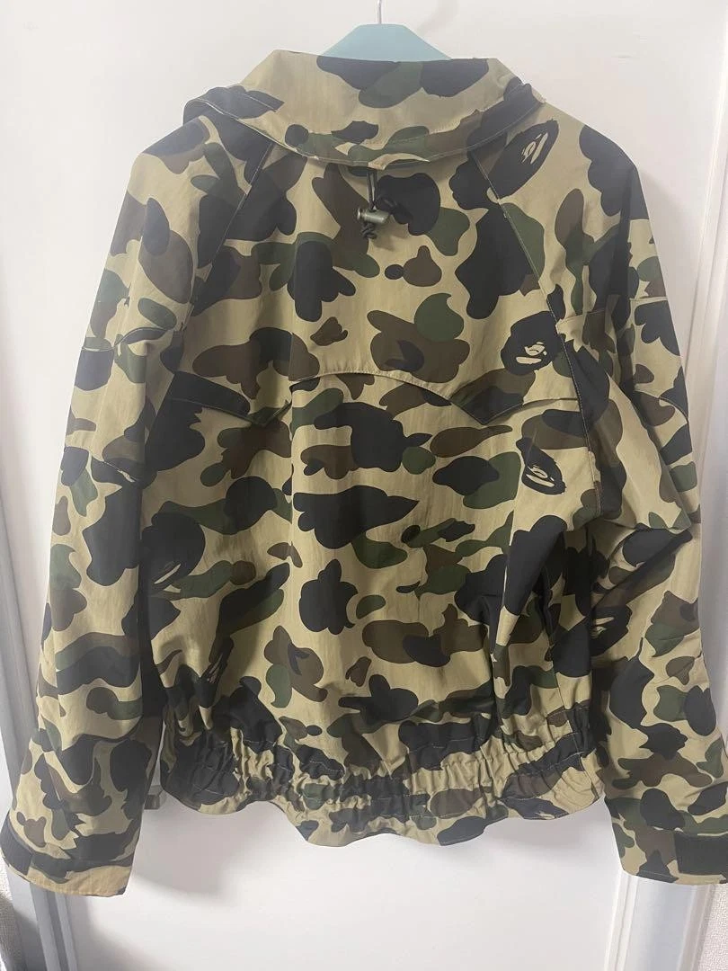 A BATHING APE (BAPE) Giacca snowboard Bape UOMO kaki mimetica taglia JP M usata in ottime condizioni