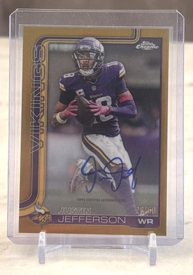 2025 Topps Chrome Football Justin Jefferson True Gold Auto 26/50