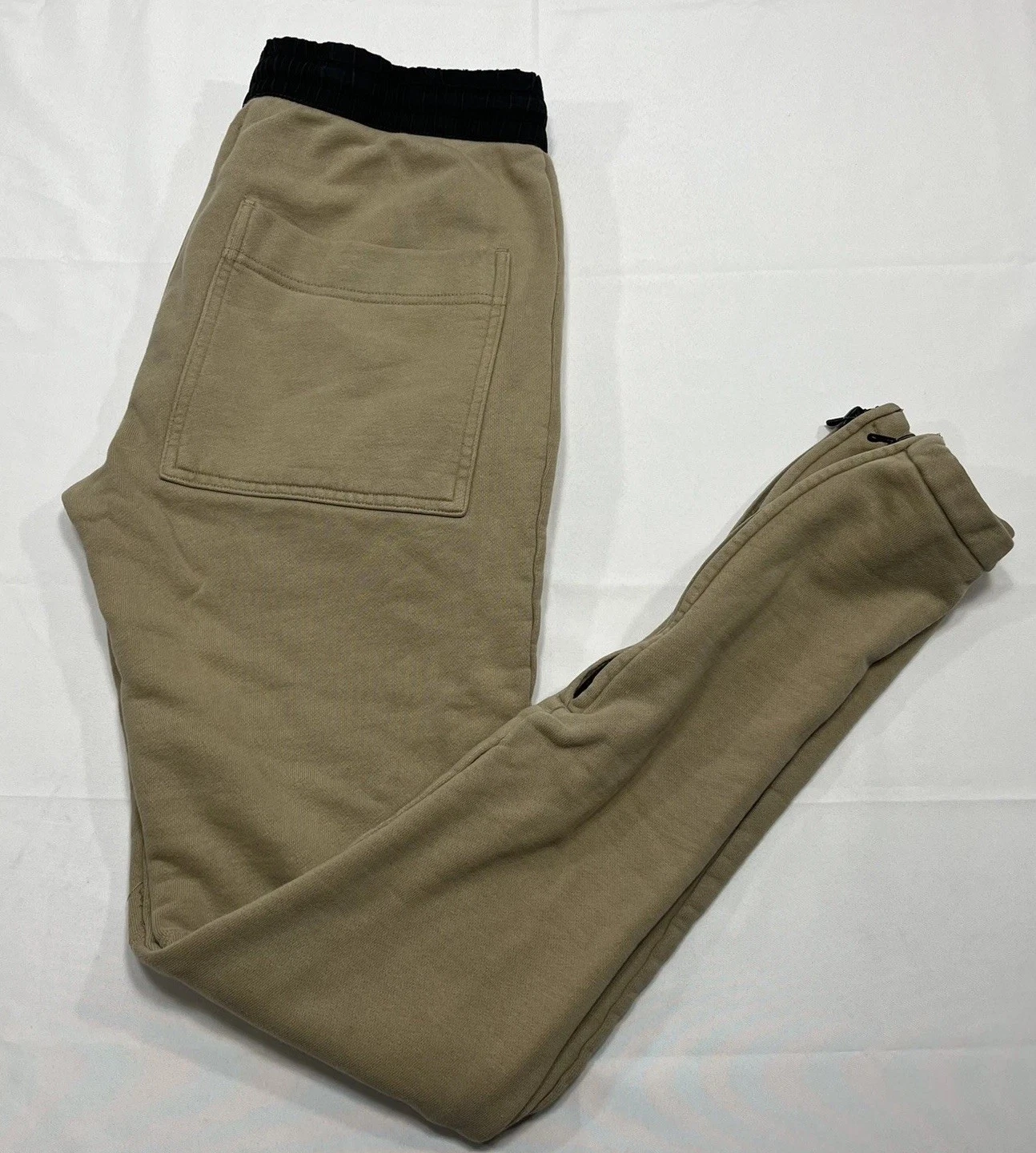 Essentials FOG Fear Of God Men's Biege Brown Joggers Ankle Zippers Size Small
Opens in a new window