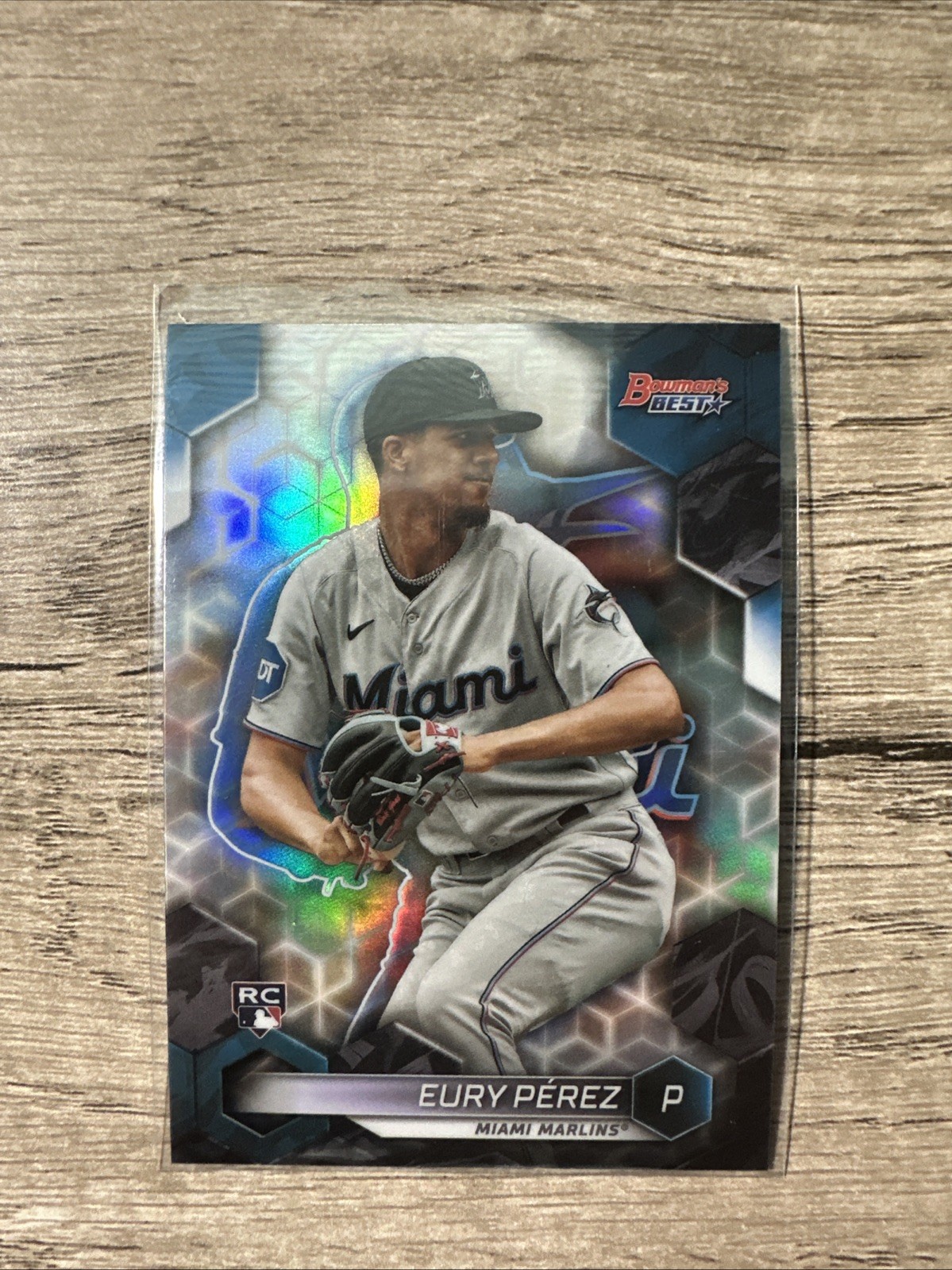 2023 Bowman's Best - Eury Perez #34 Refractor (RC)
