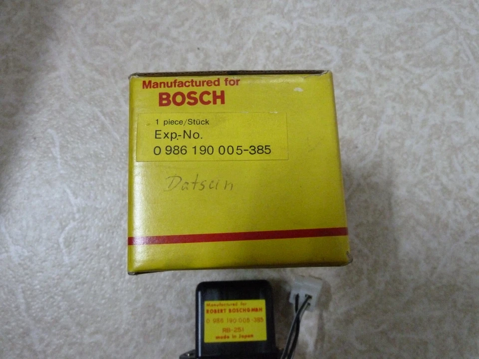Regulador BOSCH 0 986 190 005 para LiMa original BOSCH ** NUEVO ** Datsun 620 Foto 3 de 4