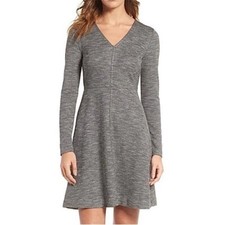 Madewell Bridgewalk V-neck Textured long sleeve Knit Sweater dress in gray sz 4