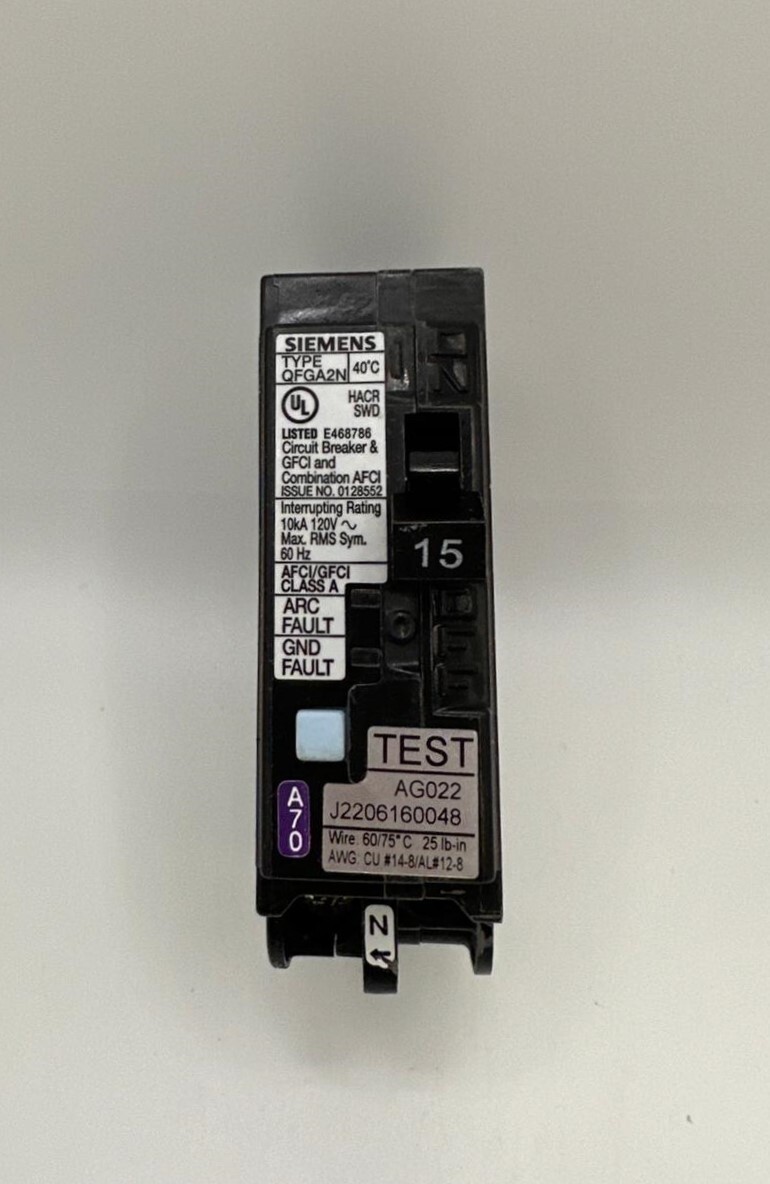 Siemens Q115DFN 15A 120V Plug-In Circuit Breaker TESTED