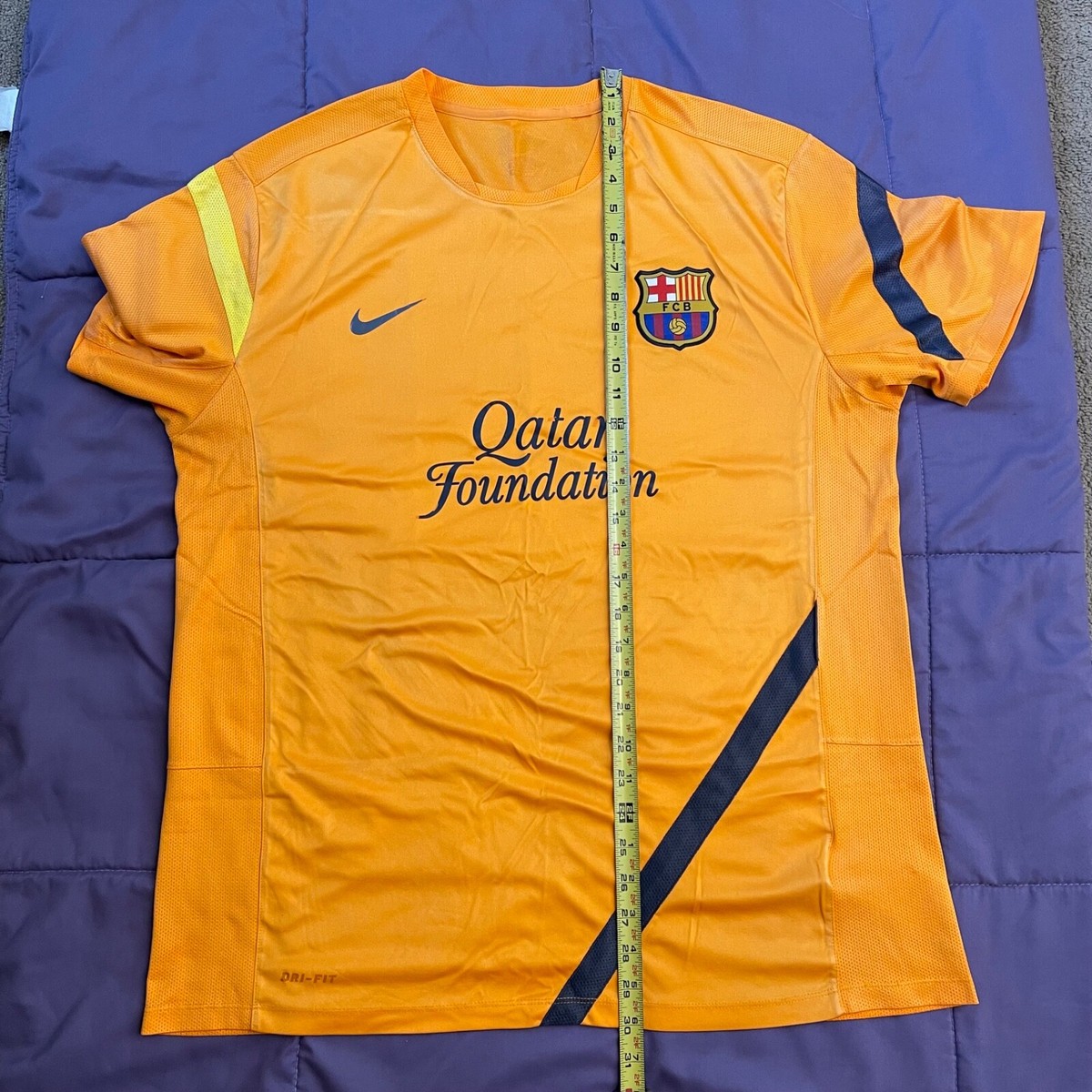 FC BARCELONA TRAINING AWAY SOCCER FOOTBALL JERSEY NIKE 419886-802