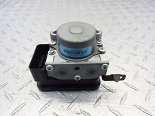 2015 13-17 Triumph Daytona 675 675R OEM ABS Anti-Lock Brake Pump Module Assembly