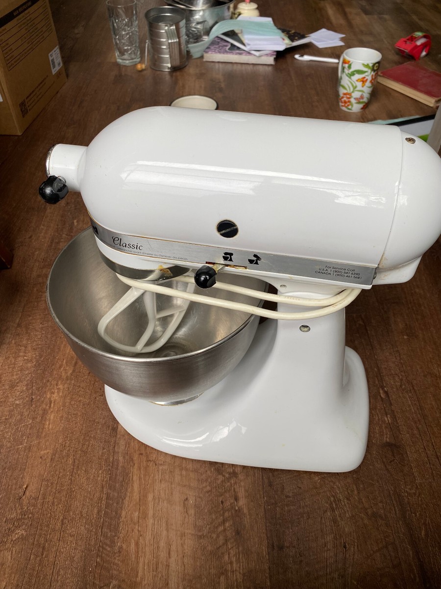 KitchenAid Classic Series K455 4.5 Quart Tilt-Head Stand