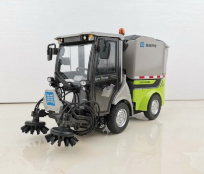 1/20 Zoomlion INFORE S1820E Vacuum Cleaner Sweeper Diecast Car Model Toy Gift