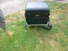fox matchman 3 drawer fishing box seat 17x12x16ins adjust feet