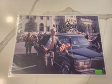 CLINT EASTWOOD SIGNED PHOTO 8X10 IN THE LINE OF FIRE AUTOGRAPH BECKETT COA LOA 1
