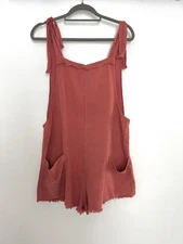 SUBTITLED Short Overall Jumpsuit Romper Medium With Pockets And Shoulder Ties