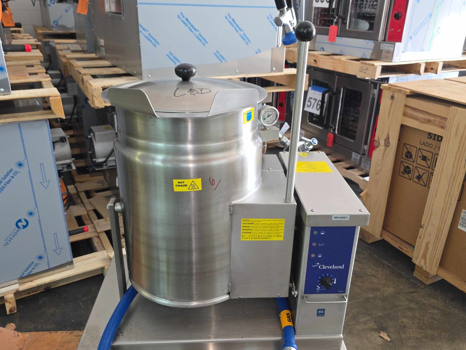 6004 New Test - Cleveland Gas Tilt Kettle 6 Gallon with Stand Faucet, KGT-6-T