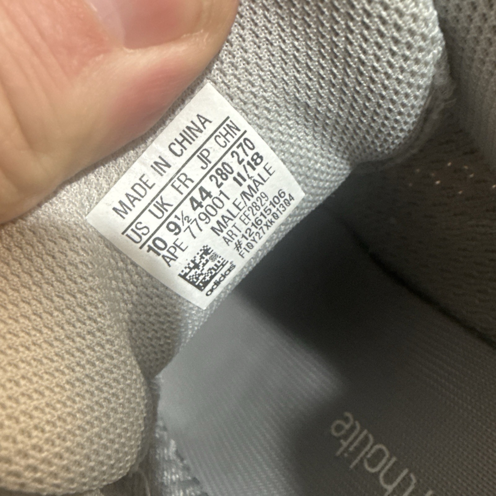 adidas Yeezy Boost 700 V2 Men's Size 10 Static EF2829 thumbnail 10