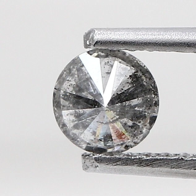 0.40 CARAT ROUND SHAPE WHITE I / J COLOR BRILLIANTCUT NATURAL DIAMOND - Image 2 of 4